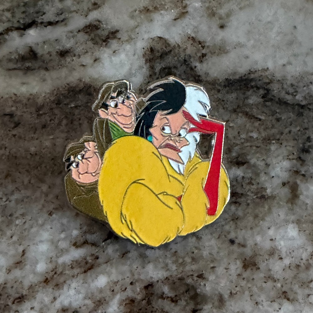 Disney 101 Dalmatians Cruella De Vil 7 Seven Villains Pin Horace Jasper